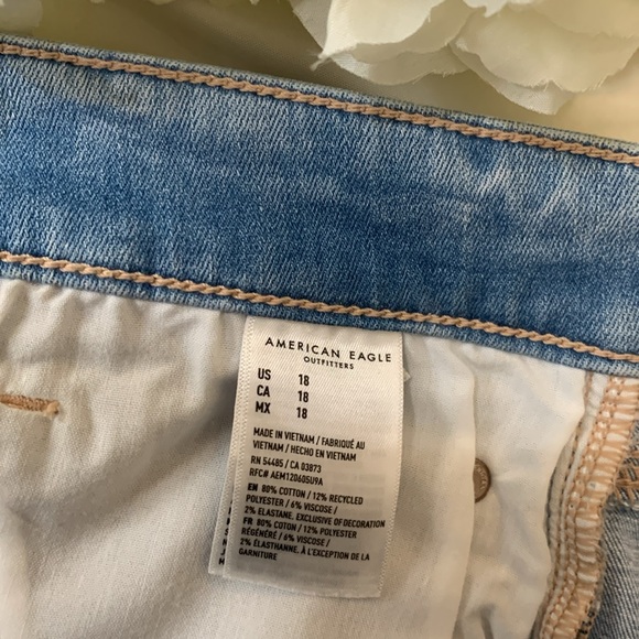 Brand New American eagle size 2XL shorts jeans - Picture 10 of 12
